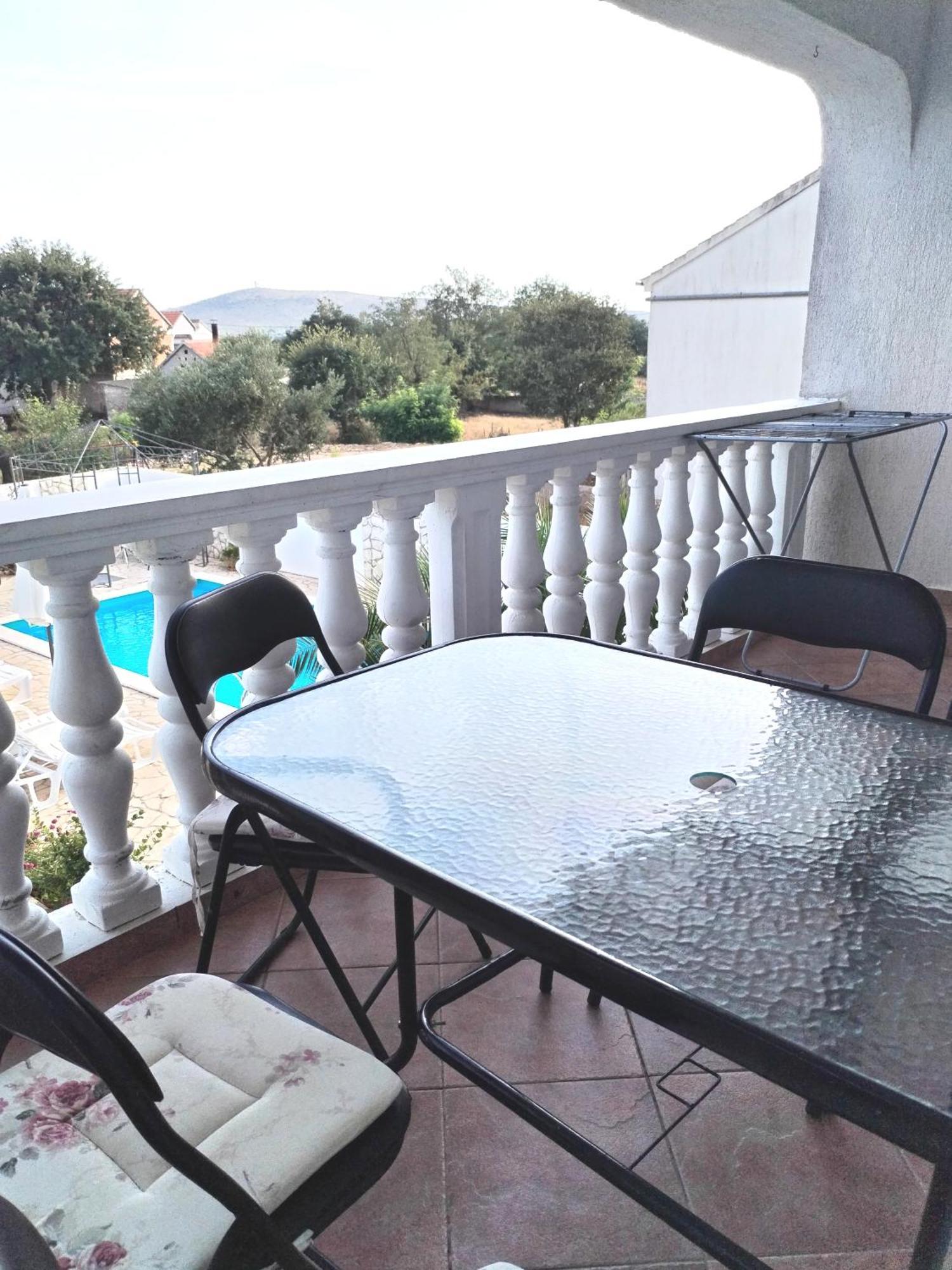 Apartments"Nika" With Private Pool Galovac  المظهر الخارجي الصورة